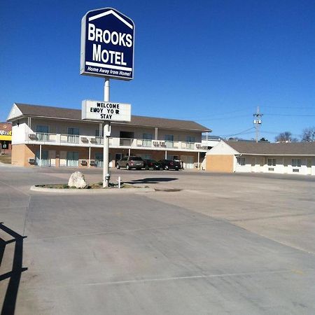 Brooks Motel Norton Extérieur photo