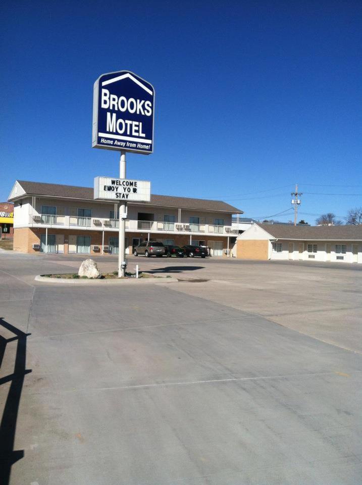 Brooks Motel Norton Extérieur photo